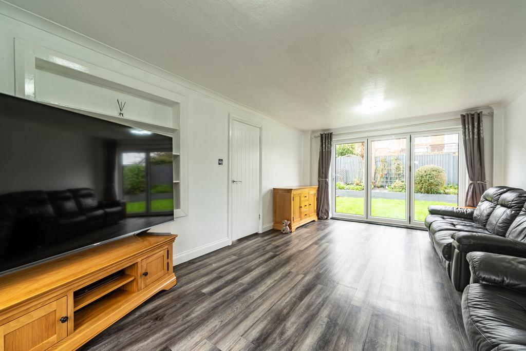 2 Aylesham Way-27