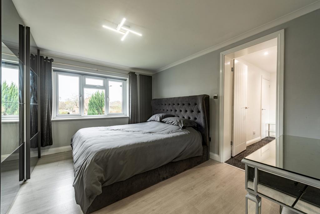 2 Aylesham Way-15