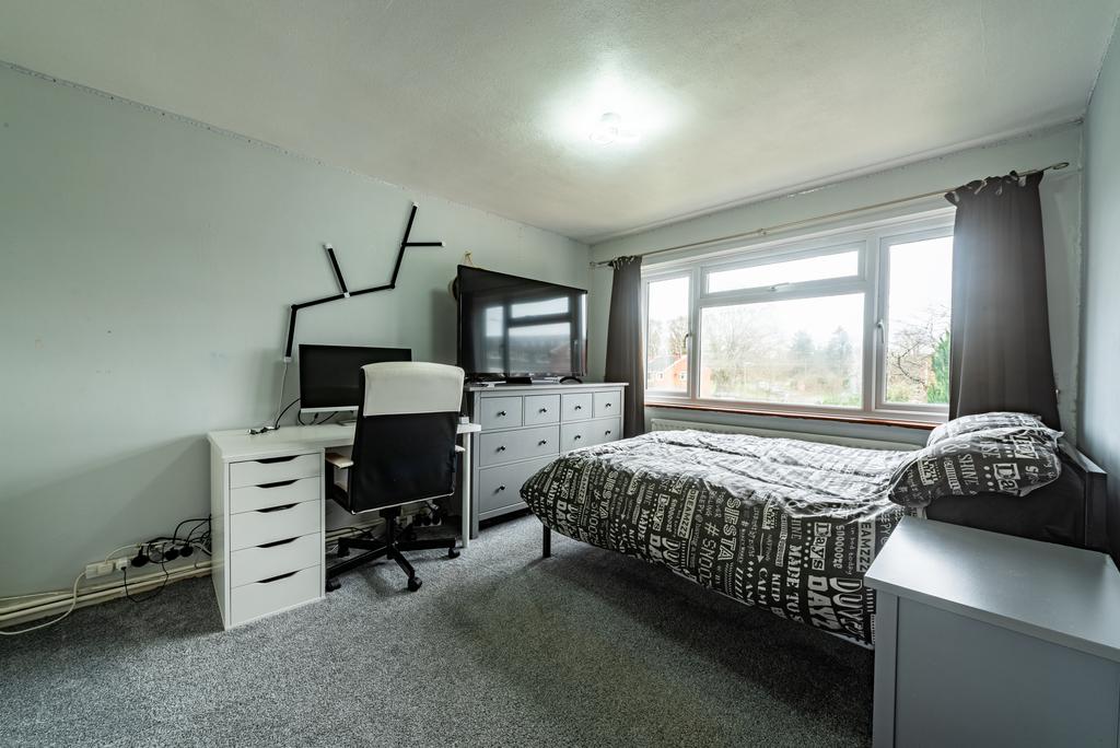 2 Aylesham Way-18