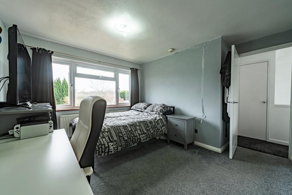 2 Aylesham Way-19