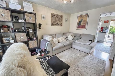 2 bedroom property for sale, Castledean