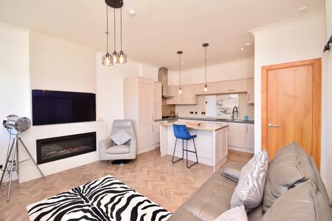 2 bedroom flat for sale, Cadzow Street, Hamilton
