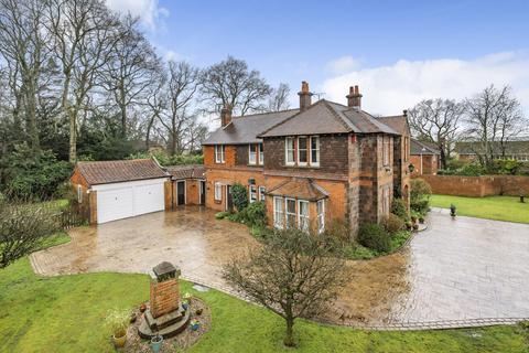 5 bedroom detached house for sale, Greystead Park, Wrecclesham, Farnham, GU10