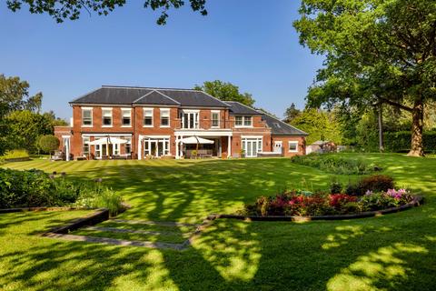 High Oaks Fishers Wood, Ascot, SL5 0JF
