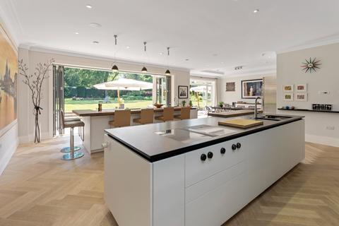 High Oaks Fishers Wood, Ascot, SL5 0JF