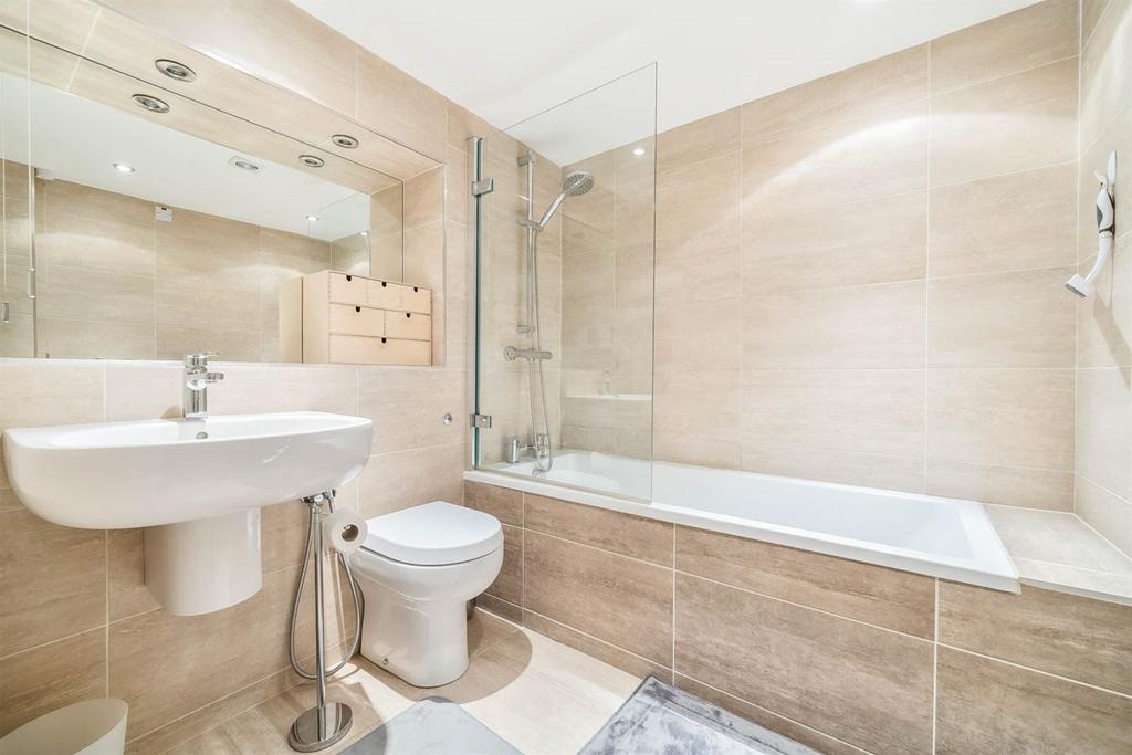Family bathroom