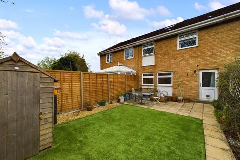 83 Unwin Road, Cheltenham, GL51 6TN