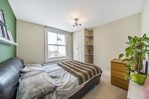 2 bedroom flat for sale, Kenwyn Road, Clapham