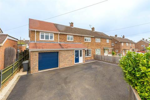 4 bedroom semi-detached house for sale, Willington Street, Maidstone, ME15