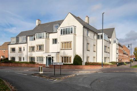 2 bedroom apartment for sale, Walton House, Redhouse Way, Swindon, SN25