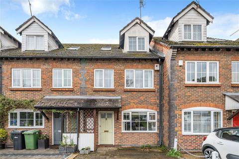 4 bedroom terraced house for sale, The Mews, Madeline Road, Petersfield, Hampshire, GU31