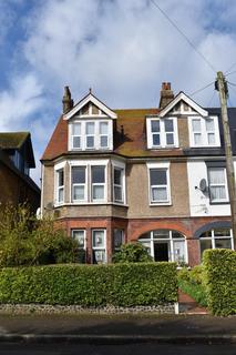 2 bedroom flat to rent, Cornwall Gardens, Cliftonville, CT9