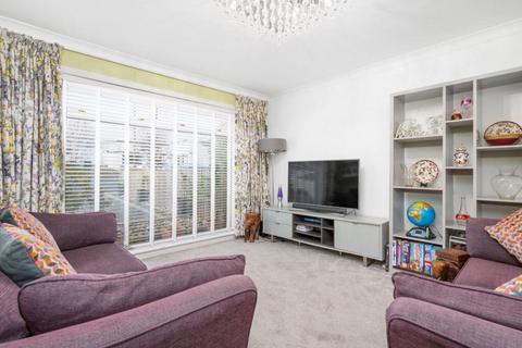 63 Dundas Place, Kirkliston, EH29 9BJ