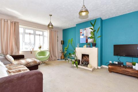 2 bedroom flat for sale, Maidstone Road, Paddock Wood, Tonbridge, Kent