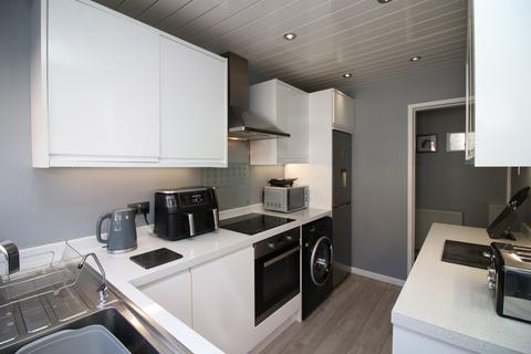 15 Dianne Road, Thornton-cleveleys, FY5 4EF