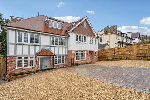 5 bedroom semi-detached house for sale, Kingsway, Chalfont St. Peter, Gerrards Cross, Buckinghamshire, SL9