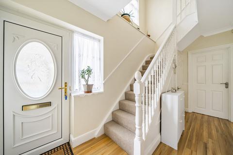66 Valliers Wood Road, Sidcup, DA15 8BG