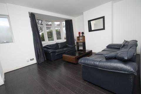4 bedroom house to rent, Fearnville Avenue, Gipton, Leeds, West Yorkshire, LS8