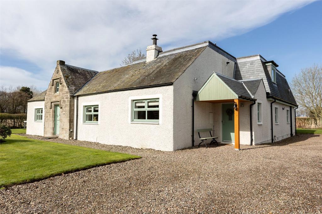 Kingswell, St Martins, Balbeggie, Perth, PH2 4 bed detached house for