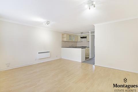 1 bedroom maisonette for sale, Garnon Mead, Coopersale, CM16