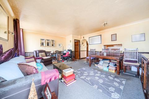 2 bedroom apartment for sale, Denham Lodge, Oxford Road, Denham
