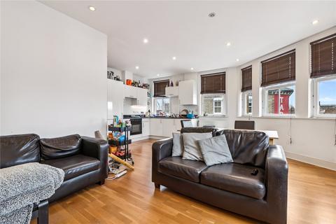 2 bedroom apartment for sale, St. Johns Hill, SW11
