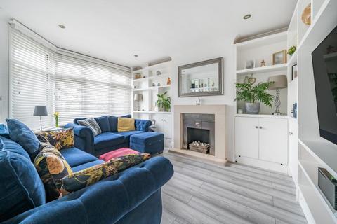37 Abbots Way, Beckenham, BR3 3RJ