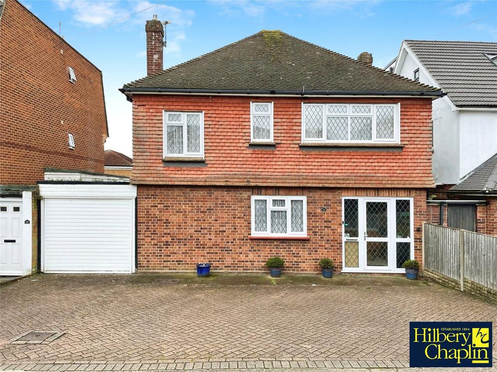 Fairview Road, Chigwell, Essex, IG7 3 bed detached house for sale £