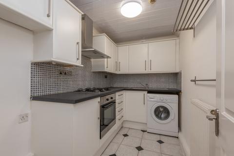 2 bedroom flat to rent, 4 West Hill Terrace, 83 Harrogate Road, Leeds LS7