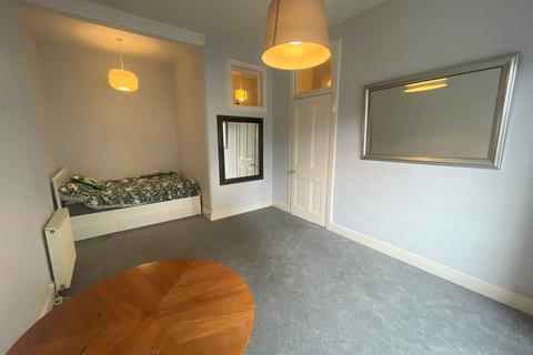 1 bedroom flat for sale, 14 Edina Place, Edinburgh, Lothian