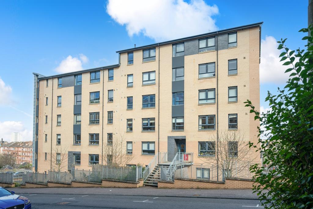 Oban Drive, Flat 3/1, North Kelvinside, Glasgow, G20 6LR 1 bed flat for