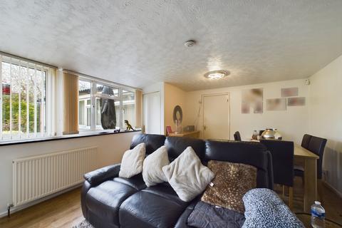 2 bedroom bungalow for sale, Kirton Close, Reading, Reading, RG30