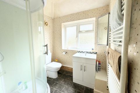 14 Rydes Avenue, Guildford, GU2 9SR