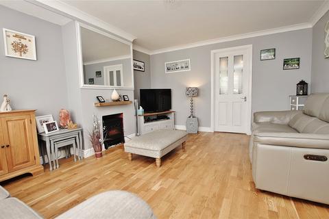 51 Connaught Crescent, Brookwood, Woking, GU24 0AW