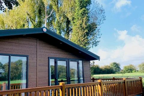 2 bedroom lodge for sale, Rawcliffe Holiday Park, Wyreside PR3