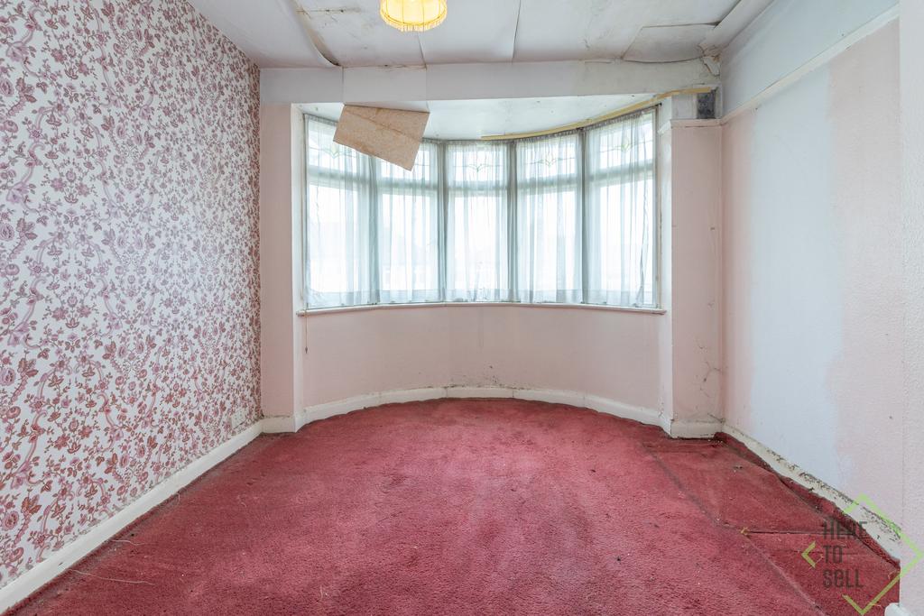 19 Chetwynd Avenue, East Barnet, Barnet, EN4 8 NG-2