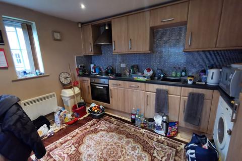 1 bedroom ground floor flat for sale, ,  Hyde Road, Manchester