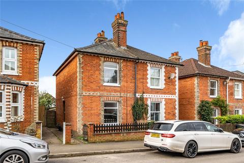 2 bedroom semi-detached house for sale, High Path Road, Guildford, Surrey, GU1
