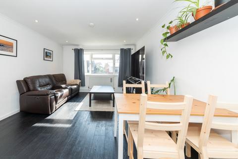 undefined, Emmer Green Court, Reading, RG4