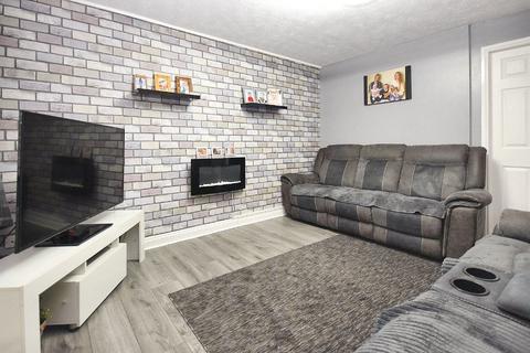 3 bedroom terraced house for sale, Rochester Court, Horbury, Wakefield, West Yorkshire