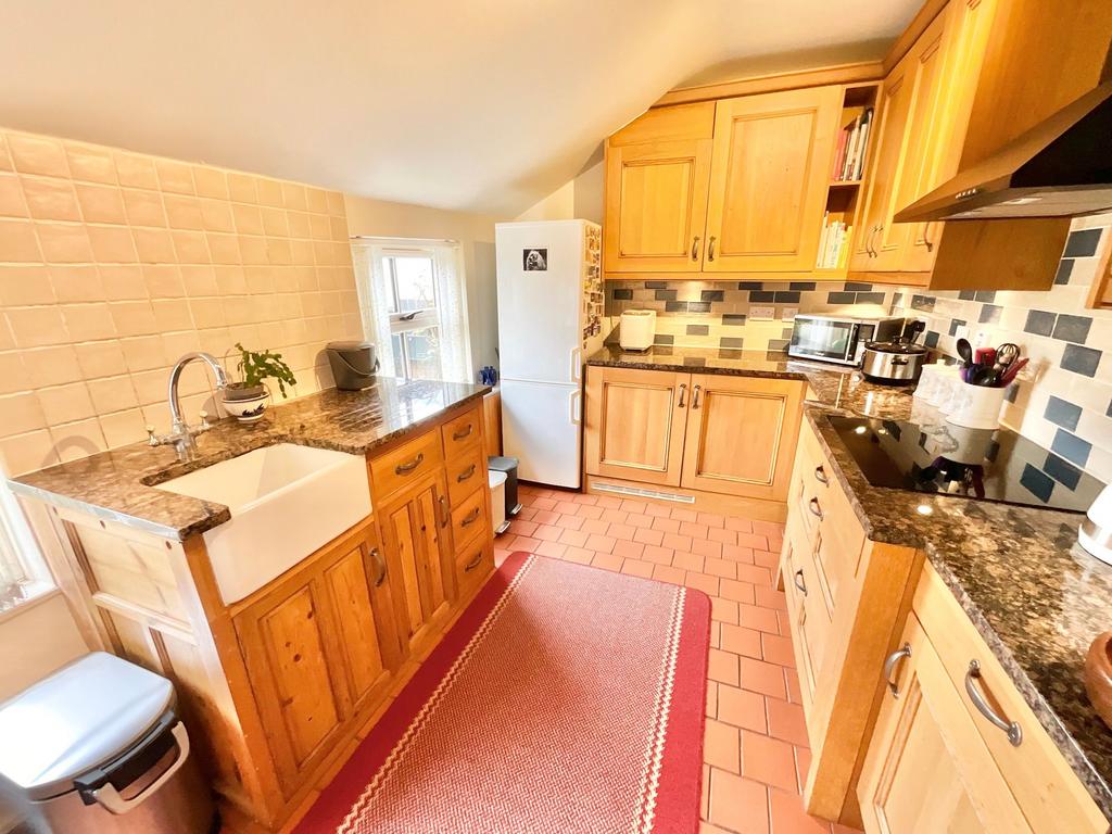 Fair Oak, Eccleshall 3 bed cottage for sale £425,000