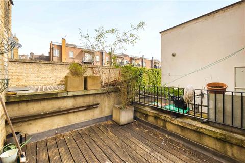 2 bedroom flat for sale, Brick Lane, London, E1