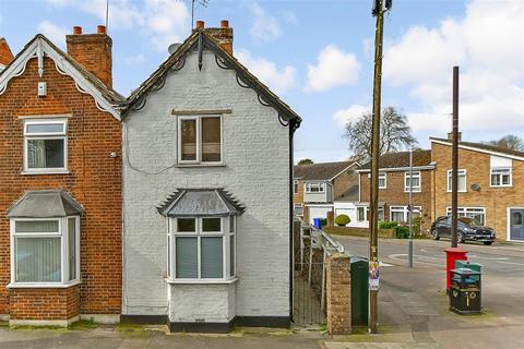 2 bedroom semi-detached house for sale, Ospringe Road, Faversham, Kent