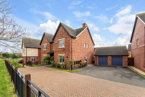 3 Buttercup Drive, Daventry, NN11 4FW