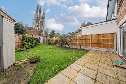 4 bedroom semi-detached house for sale, Alnwick Road, London