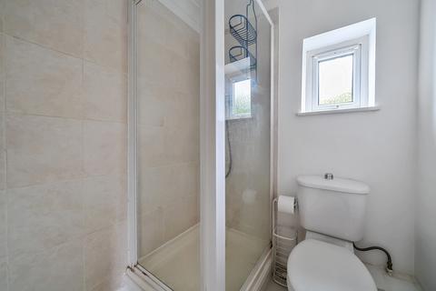 2 Alnwick Road, London, SE12 9BD