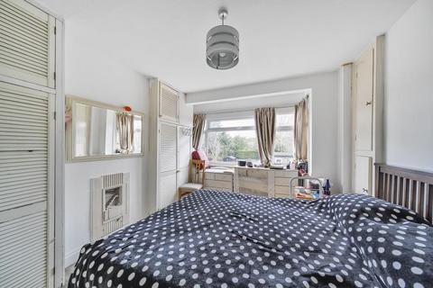 4 bedroom semi-detached house for sale, Edgware,  Middlesex,  HA8