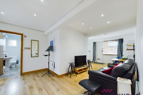 1 bedroom flat for sale, Marlborough Court, Pickford Street , Macclesfield SK11