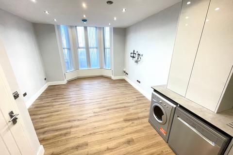 1 bedroom apartment to rent, Stanmore Road, Birmingham B16