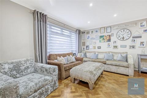 3 bedroom semi-detached house for sale, Chigwell, Essex IG7